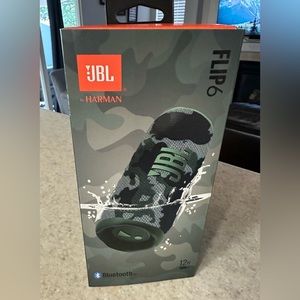 Jbl Flip 6 never opened and brand new